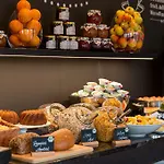 Motel One Hamburg-Alster 