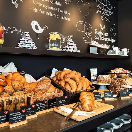 Motel One Hamburg-Alster 
